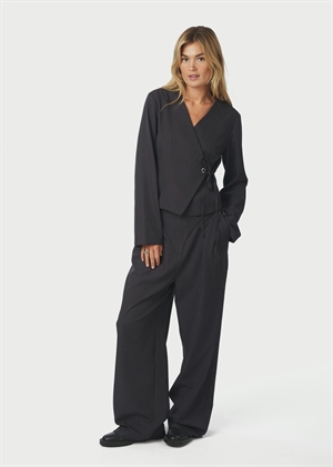 Simmi eyelet blouse Dark Grey Neo Noir